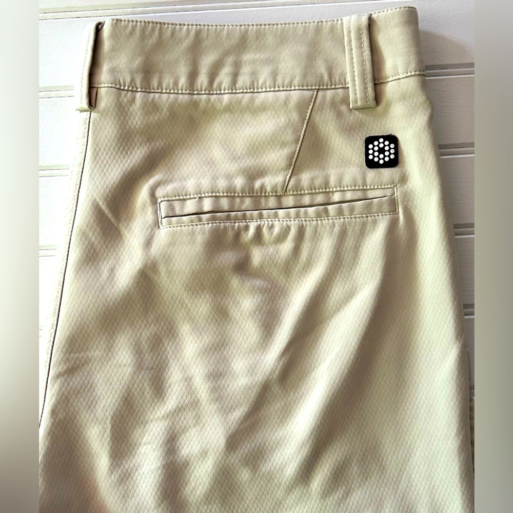 PUMA golf men’s size 30 shorts